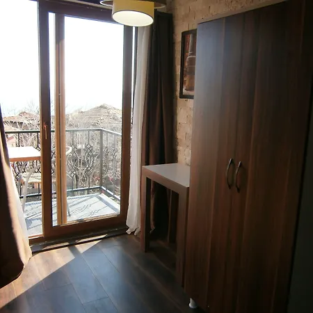 Nos Hotel *